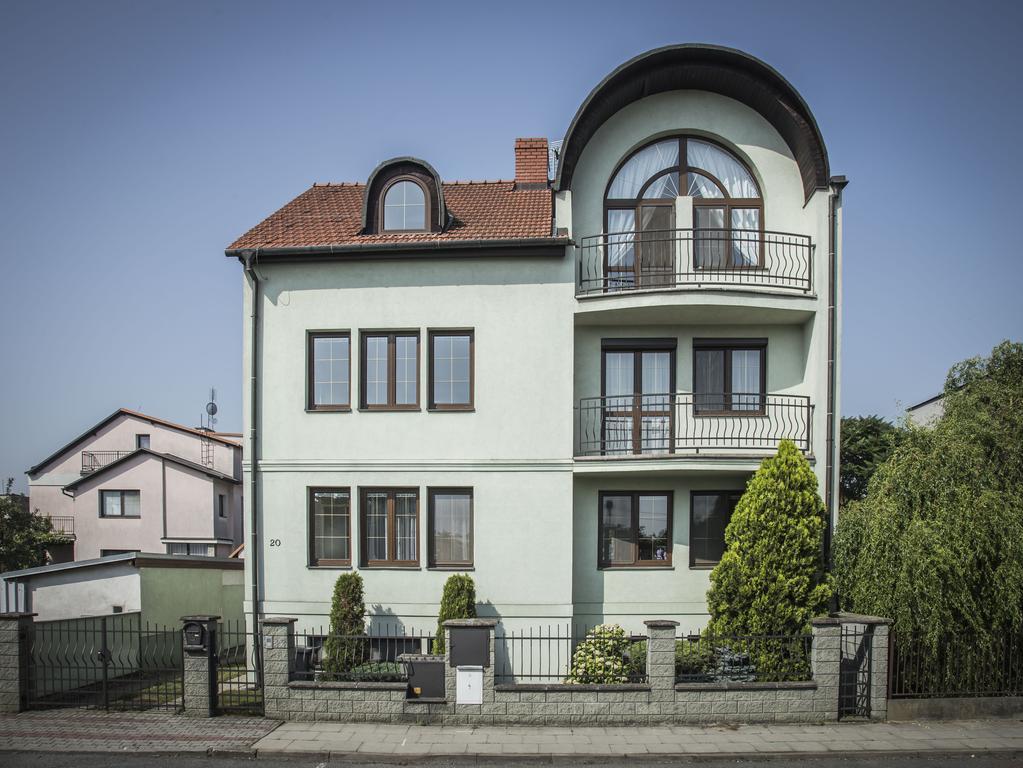 Villa Grande - Apartmany Όλομουτς Εξωτερικό φωτογραφία